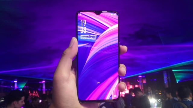 Oppo R17 Pro. (Foto: Bianda Ludwianto/kumparan)