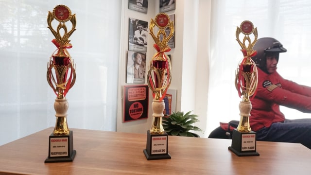 Hoax awards PSI. (Foto: Iqbal Firdaus/kumparan)