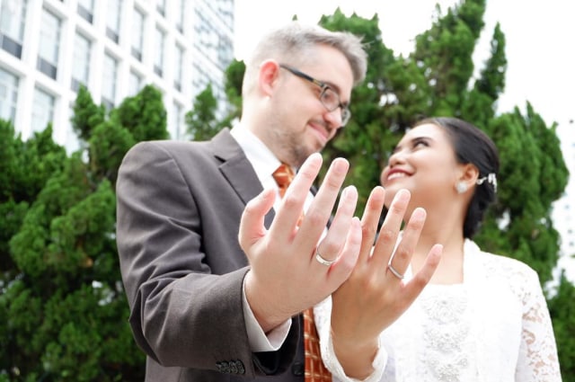 Uno dan Kay saat menikah pada 2018 lalu. (Foto: dok. Instagram/@unokartika)