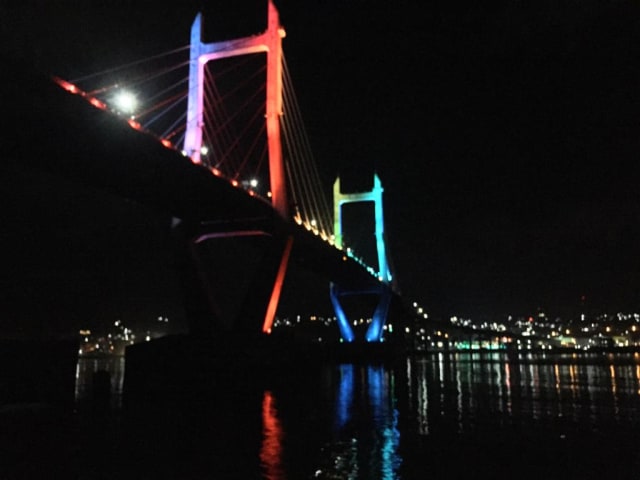Berswafoto di Ikon Kota Ambon