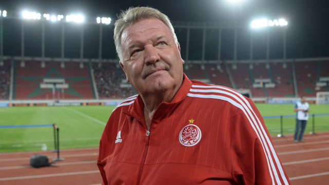 Mantan pelatih Timnas Wales, John Benjamin Toshack. (Foto: AFP/Fadel Senna)