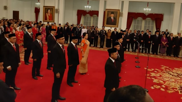 Suasana saat Presiden Joko Widodo melantik 16 Dubes RI untuk negara sahabat di Istana Negara, Jakarta. (Foto: Jihad Akbar/kumparan)