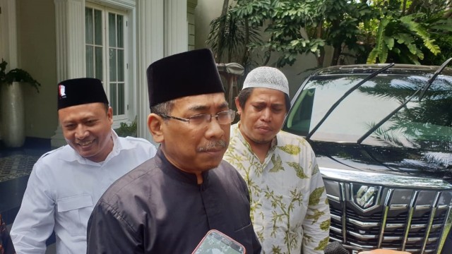 Gus Yahya saat berada di kediaman Ma'ruf Amin Jalan Situbondo, Menteng, Jakarta Pusat. Foto: Fadjar Hadi/kumparan