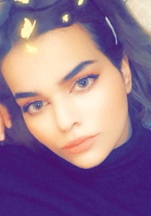 Rahaf Mohammed al-Qunun, seorang wanita Saudi yang mengaku melarikan diri dari negara dan keluarganya. (Foto: @rahaf84427714/via REUTERS)