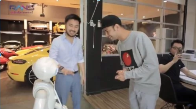 Gak Lulus Kuliah! Ini 7 Fakta Mencengangkan Rudy Salim, Crazy Rich Juragan Mobil Mewah (6)