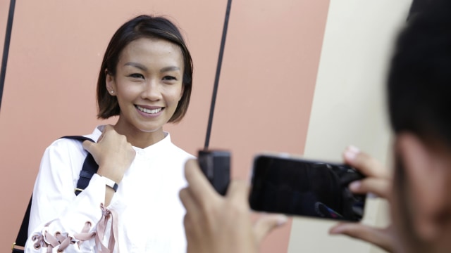 Mantan Puteri Indonesia, Melanie Putria, saat ditemui di Pengadilan Agama Jakarta Barat, Jakarta, Selasa (8/01/2019). (Foto: Ronny/kumparan )