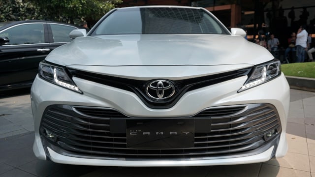 Bagian Depan All New Camry 2019. (Foto: Iqbal Firdaus/kumparan)