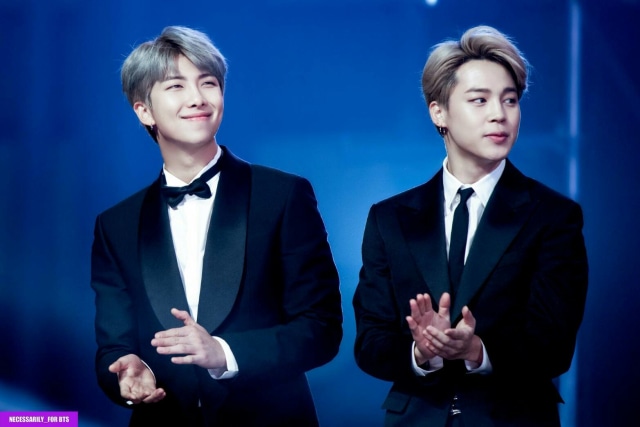 5 Potret Lucu Perbedaan Tinggi Anggota Grup K-Pop (1)