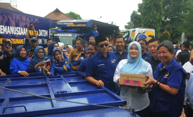 Susu Hingga Cat untuk Korban Tsunami, Bupati Pandeglang: Ini Lengkap (2)