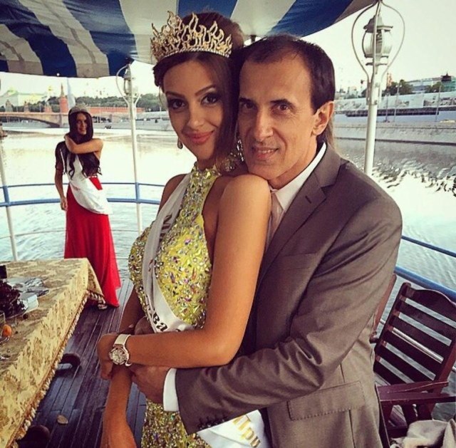 Ayah Miss Moscow Kagumi Sosok Sultan Muhammad V Kelantan Malaysia (2)
