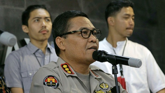 Kabid Humas Polda Metro Jaya Argo Yuwono saat konfrensi pers terkait penangkapan penyebar Hoax 7 Kontainer surat suara tercoblos di Jakarta Utara, Jumat (11/1). (Foto: Helmi Afandi Abdullah/kumparan)