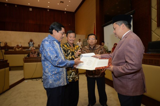 Tarik Ulur Pembahasan RUU Daerah Kepulauan