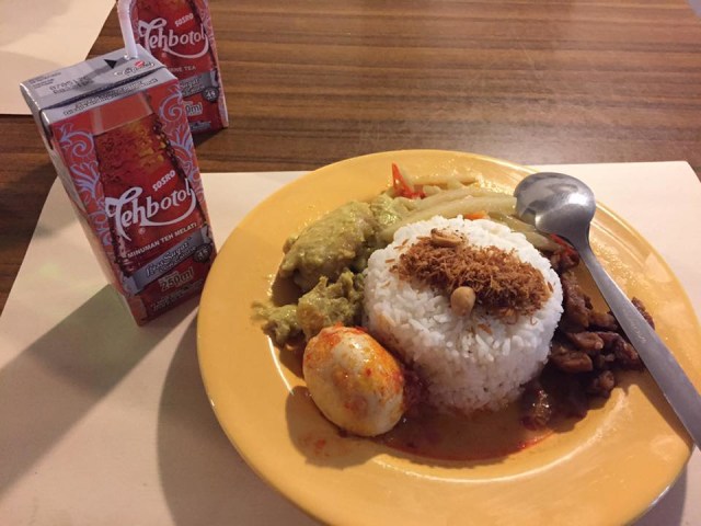 Menu di Rumah Makan Isaku Iki, Den Haag, Belanda (Foto: Facebook/ Fanny Amanda Setiawan)