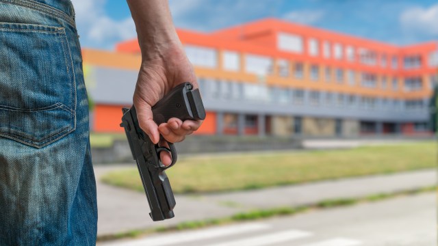 Ilustrasi penembakan di sekolah. Foto: dok. shutterstock