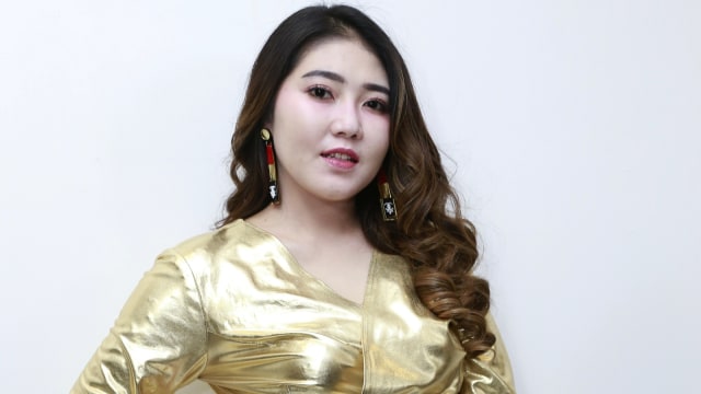 Penyanyi dangdut Via Vallen saat hadir di Konser Raya ulang tahun Indosiar di JCC Jakarta. (Foto: Ronny/kumparan)