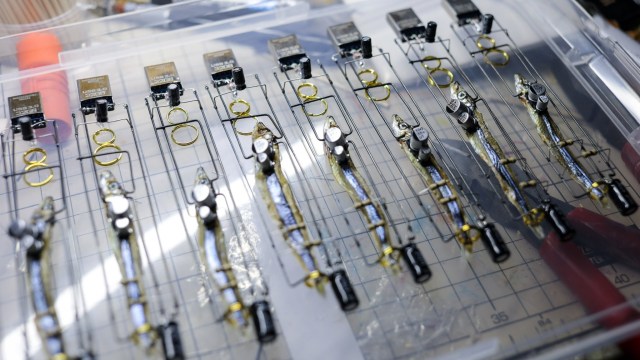 Flashdisk otak ikan karya @ni28_xp. (Foto: @ni28_xp via Twitter)