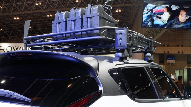 Punya roof rack untuk akomodasi barang tambahan (Foto: Aditya Pratama Niagara/kumparanOTO)