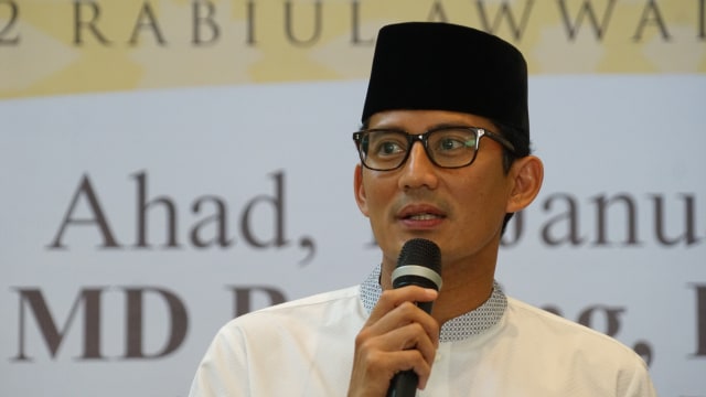 Sandiaga Uno hadiri peringatan Maulid Nabi Muhammad SAW di DPP PKS, Jakarta, Minggu (13/1). (Foto: Iqbal Firdaus/kumparan)