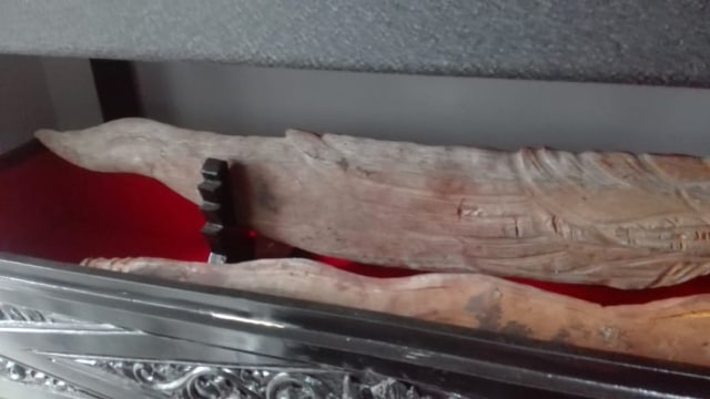 Klaim bukti peninggalan Atlantis di Indonesia. (Foto: Dok. Ahmad Yanuana Samanto)