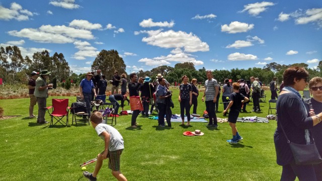 Salah satu tanah lapang di Bendigo Botanic Gardens. (Foto: Anggi Kusumadewi)