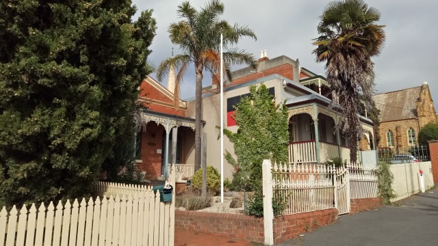 Deretan rumah di Bendigo. (Foto: Anggi Kusumadewi)