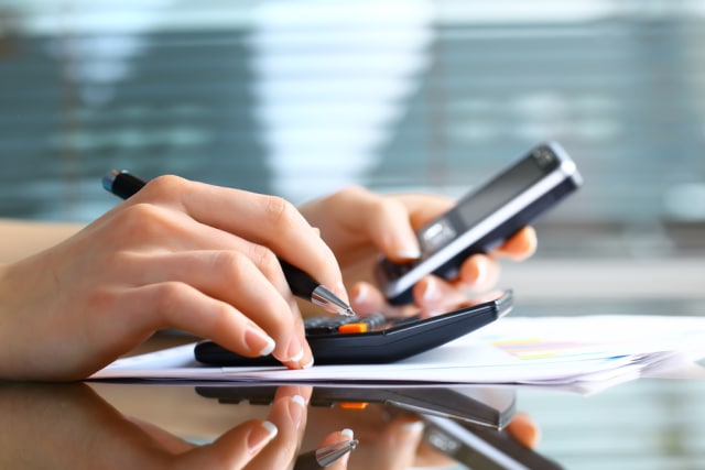 Ilustrasi Akuntan. Foto: Shutterstock