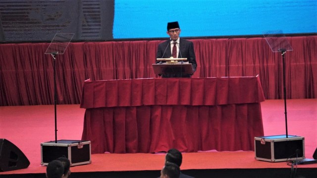 Cawapres Sandiaga Uno menyampaikan sambutan pada acara pidato kebangsaan Prabowo Subianto di Senayan, Jakarta. (Foto: Jamal Ramadhan/kumparan)