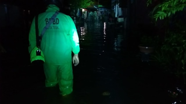 Ratusan Rumah Warga Kota Tegal Terendam Banjir