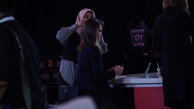 Moderator debat pertama calon Presiden dan Wakil Presiden, Ira Koesno. (Foto: Jamal Ramadhan/kumparan)