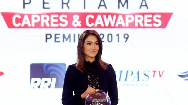 3 Fakta Ira Koesno, Moderator yang Bikin Para Capres Terdiam