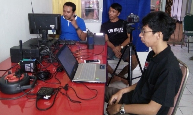 25 Warga Binaan Rutan Kelas II B Gianyar Rekam e-KTP
 


 
