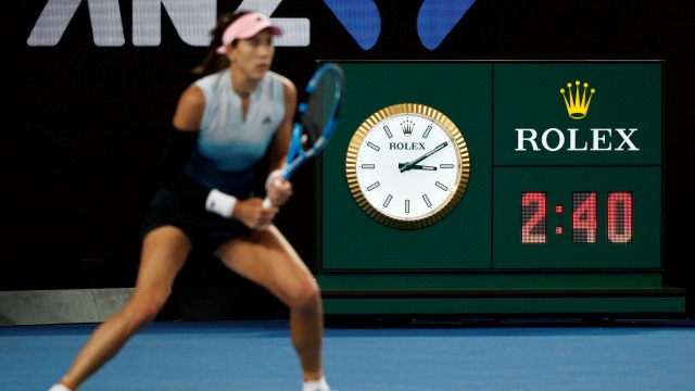 Laga Johanna Konta melawan Garbine Muguruza baru selesai pada pukul 03:12 (pagi) waktu Melbourne. (Foto: REUTERS/Edgar Su)