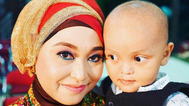 Istri ustaz Maulana. (Foto: Instagram/@m_nur_maulana)