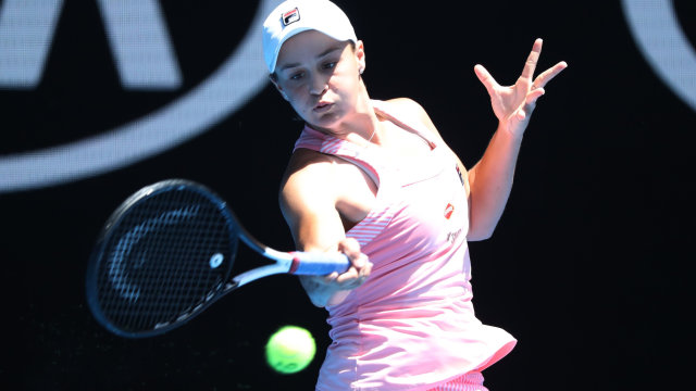 Ashleigh Barty di laga babak keempat Australia Terbuka 2019. (Foto: REUTERS/Lucy Nicholson)