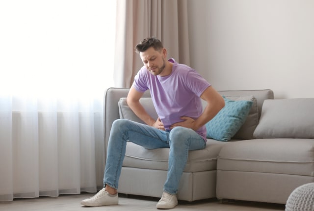 com-Ilustrasi sakit perut (Foto: Shutterstock)