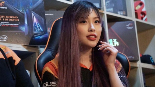Dina Vannesa Putri, Brand Ambassador FF Gaming. (Foto: Irfan Adi Saputra/kumparan)