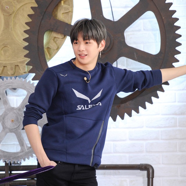 Kang Daniel (Foto: Instagram @sbs_masterkey)