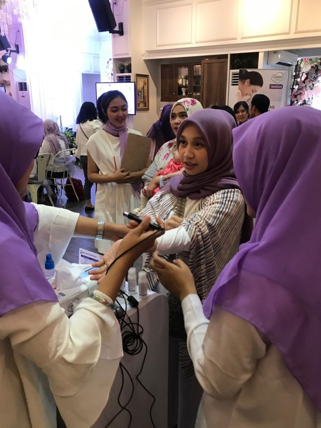 Launching produk perawatan bayi Cussons Baby SensiCare (1)