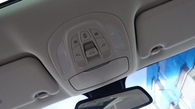 SUV Wuling Almaz resmi mengaspal di Indonesia, tantang CR-V, Pajero Sport dan Fortuner. (Foto: Aditya Pratama Niagara / kumparanOTO)