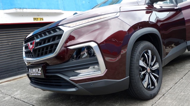 SUV Wuling Almaz resmi mengaspal di Indonesia, tantang CR-V, Pajero Sport dan Fortuner. (Foto: Aditya Pratama Niagara / kumparanOTO)