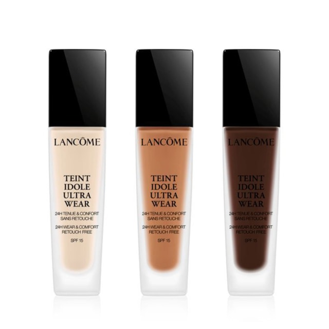 Rekomendasi 5 Foundation Buat Kamu yang Pengin Tampil Natural Saat Wisuda (1)