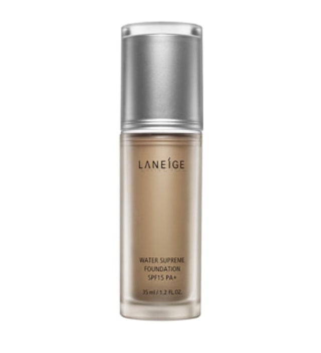 Rekomendasi 5 Foundation Buat Kamu yang Pengin Tampil Natural Saat Wisuda (4)