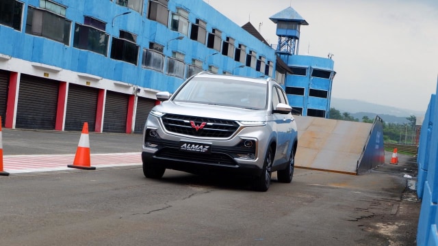 Wuling Almaz Foto: Aditya Pratama Niagara/kumparanOTO