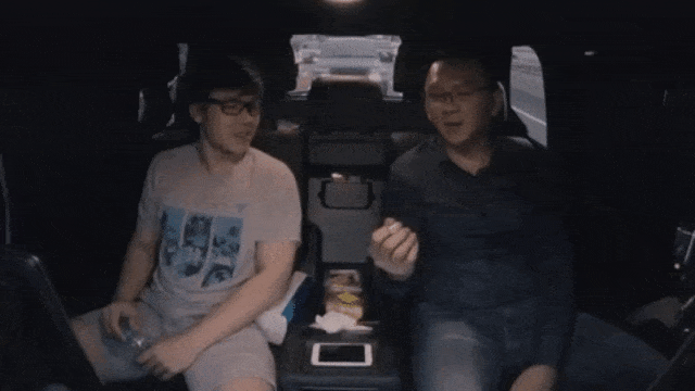 Vlog Basuki Tjahaja Purnama dijemput anaknya, Nicholas Sean. (Foto: Youtube/@Panggil Saya BTP)