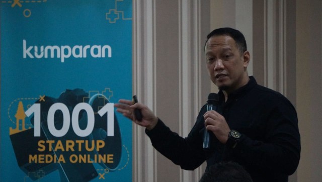 Ipang Wahid memberikan materi General Video di Onboarding 1001 Start Up Media Online batch 2 (Foto: kumparan/Fanny Kusumawardhani)