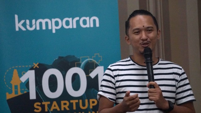 Putu Aditya (@commaditya), Travel Blogger, saat menjadi pembicara di Onboarding kumparan 1001 Media Online di Hotel Puri Denpasar, Jumat (25/1). (Foto: kumparan)