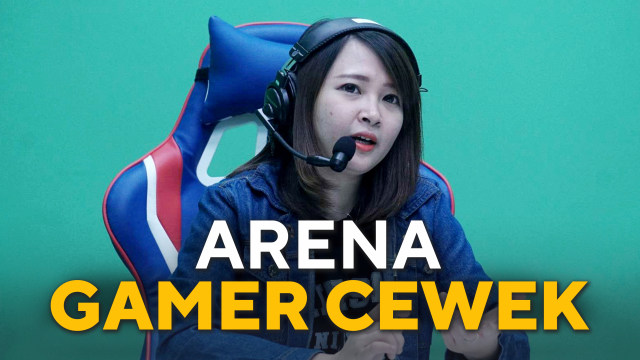 Konten Spesial - Monica Mariska 'Momo Chan', caster pertandingan eSports. (Foto: Irfan Adi Saputra/kumparan)