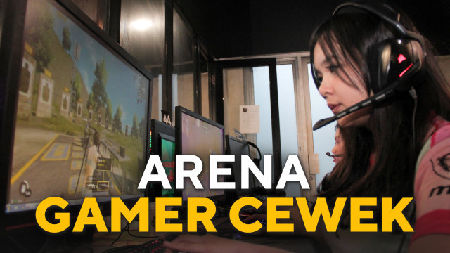 Indah Permatasari atau 'Einsme', anggota tim eSports NXA Ladies. (Foto: Jamal Ramadhan/kumparan)