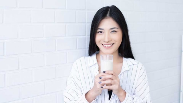 Review: Prenagen Esensis untuk Kehamilan by Mom Mega