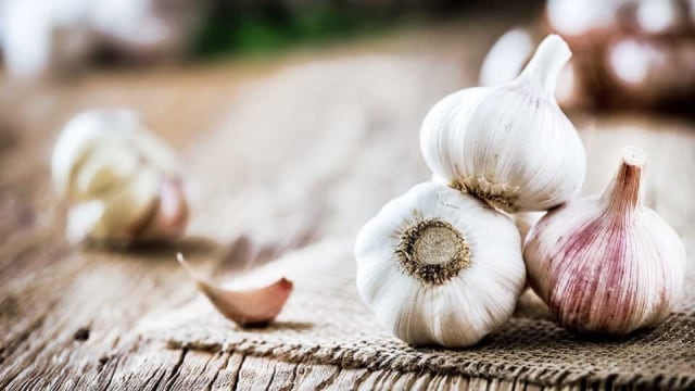 Bolehkah Menambahkan Bawang Putih pada Makanan Anak?
